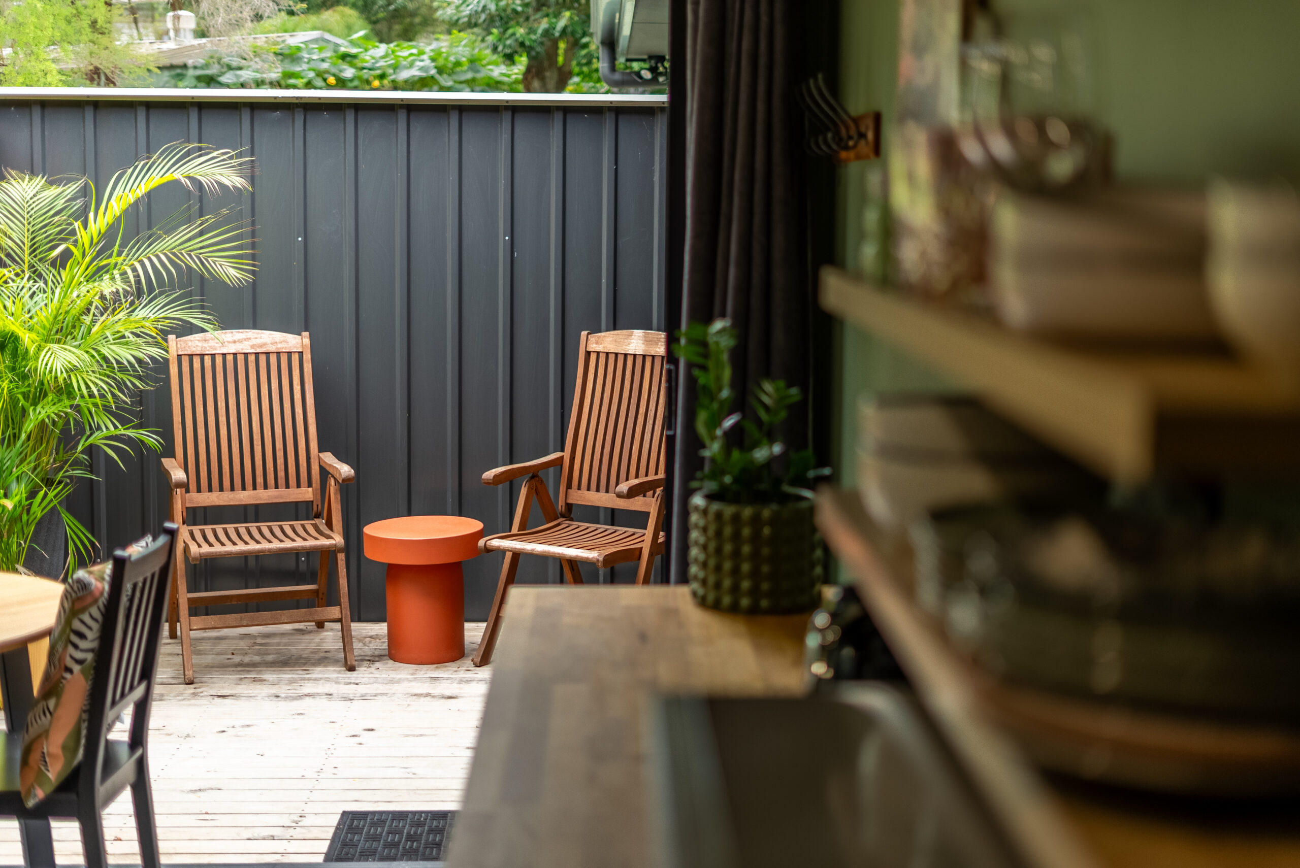 Kitchenette and Entry